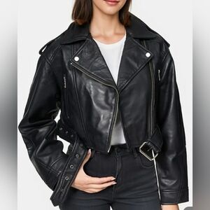 L Forever 21 Cropped Faux Leather Jacket